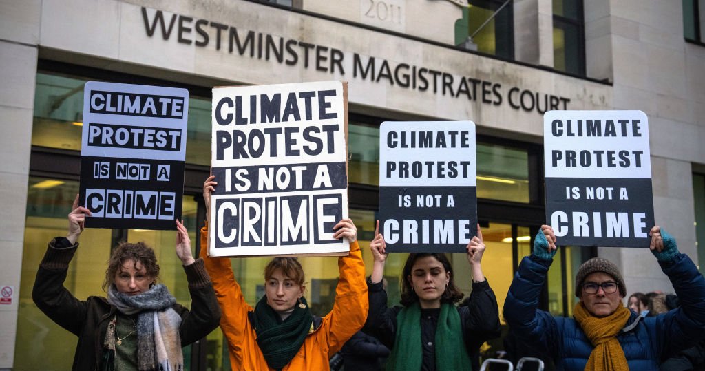 Policing protest: UK’s peaceful climate activists charged at three times the rate of far-right agitators